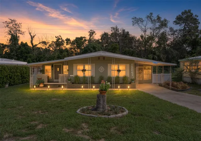 Photo 2 of Manufactured home for sale at 12041 Fairway Ave, Brooksville, FL 34613 | MLS# TB8543694 | Listing updated on 2026-08-30