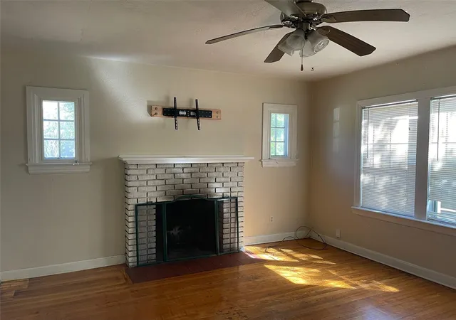 Photo 3 of Multi family home for sale at 202 S Bumby Ave, Orlando, FL 32803 | MLS# O6437607 | Listing updated on 2026-08-30