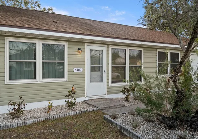 Photo 37 of Single family home for sale at 6500 Briar Ridge Ct N, PINELLAS PARK, FL 33782 | MLS# TB8543698 | Listing updated on 2026-10-09