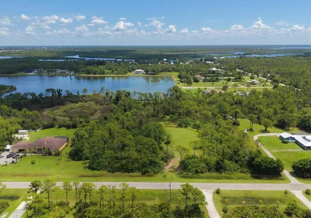 Photo 3 of Land for sale at 9008 Falcon Ct, Venice, FL 34293 | MLS# A4704451 | Listing updated on 2026-09-04