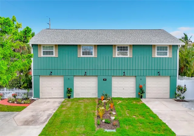 Multi family home for sale at 202 Peacock Unit B Ln #B, HOLMES BEACH, FL 34217 | MLS# A4704456