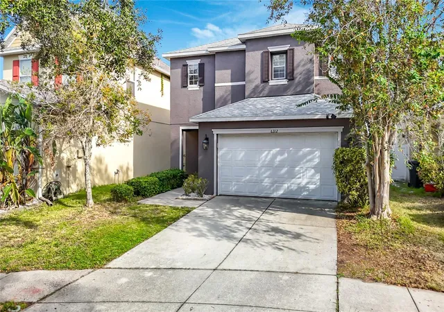 Photo 3 of Single family home for sale at 6312 Magnolia Trails Ln, Gibsonton, FL 33534 | MLS# TB8543719 | Listing updated on 2026-10-06