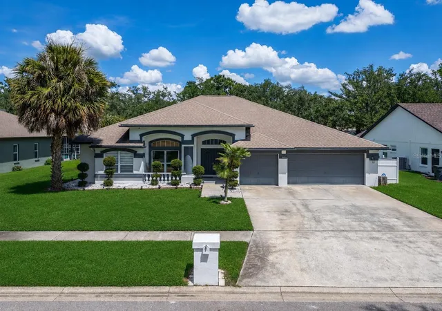 Photo 3 of Single family home for sale at 3926 Northridge Dr, Valrico, FL 33596 | MLS# TB8543720 | Listing updated on 2026-09-05