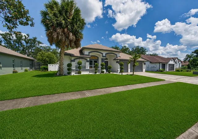 Photo 3 of Single family home for sale at 3926 Northridge Dr, Valrico, FL 33596 | MLS# TB8543720 | Listing updated on 2026-09-05