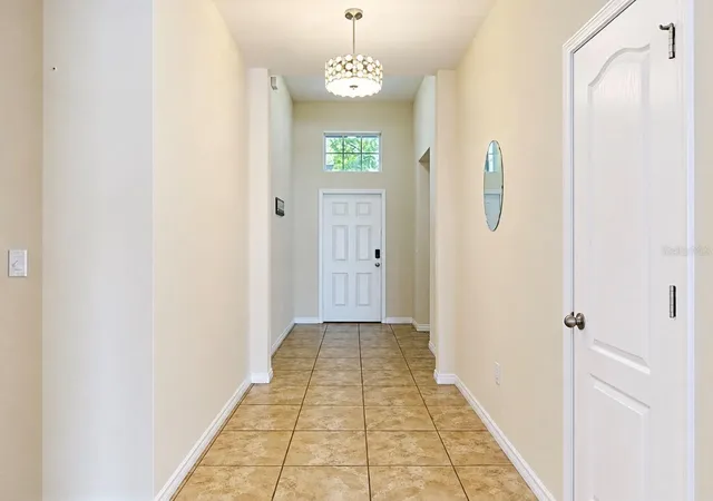 Photo 4 of Single family home for sale at 619 Wabash Breeze Cir, Ruskin, FL 33570 | MLS# TB8543723 | Listing updated on 2026-08-30
