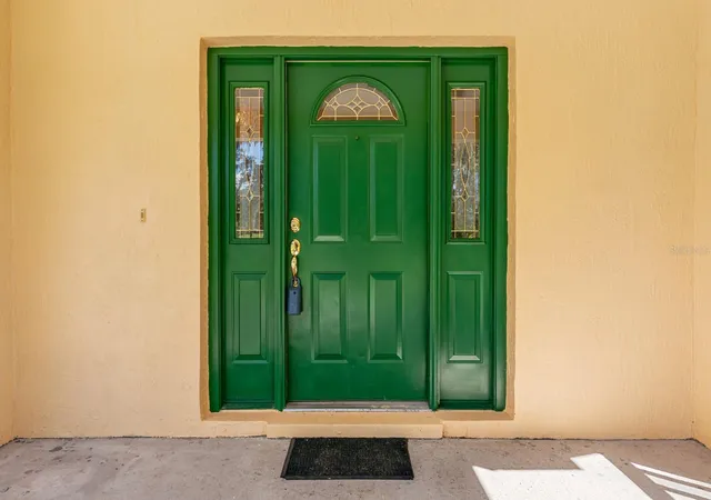 Photo 3 of Single family home for sale at 1435 Cherry Ln, Lakeland, FL 33811 | MLS# TB8543724 | Listing updated on 2026-09-26