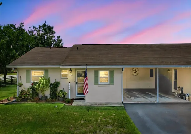 Photo 3 of Condo for sale at 246 Elmwood Ave #500, Deland, FL 32724 | MLS# V4951000 | Listing updated on 2026-10-07
