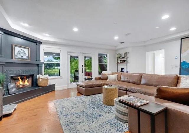 Photo 2 of Single family home for sale at 2227 Howard Dr, Winter Park, FL 32789 | MLS# O6437639 | Listing updated on 2026-09-28