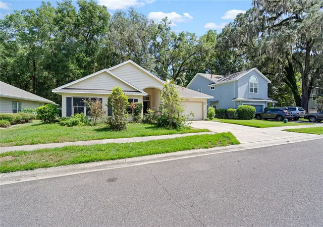 Photo 2 of Single family home for sale at 1861 SW 65th Drive, Gainesville, FL 32607 | MLS# GC543105 | Listing updated on 2026-09-05