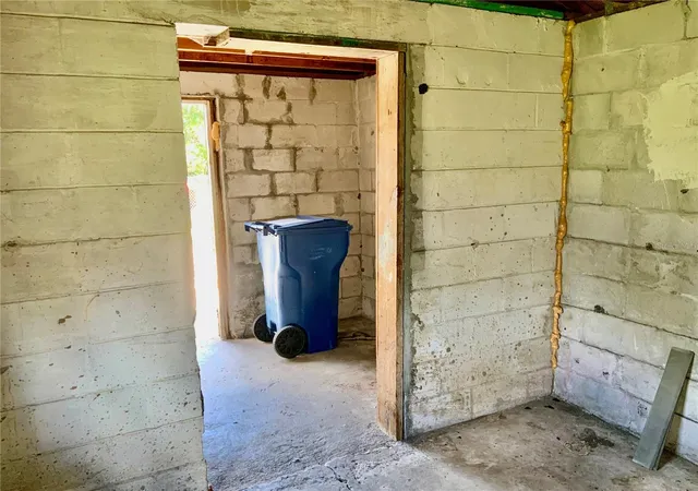 Photo 24 of Single family home for sale at 2118 1st Avenue E, PALMETTO, FL 34221 | MLS# A4704474 | Listing updated on 2026-10-06