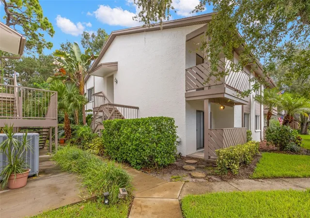 Condo for sale at 631 Fairmont Ave #C, SAFETY HARBOR, FL 34695 | MLS# TB8543750