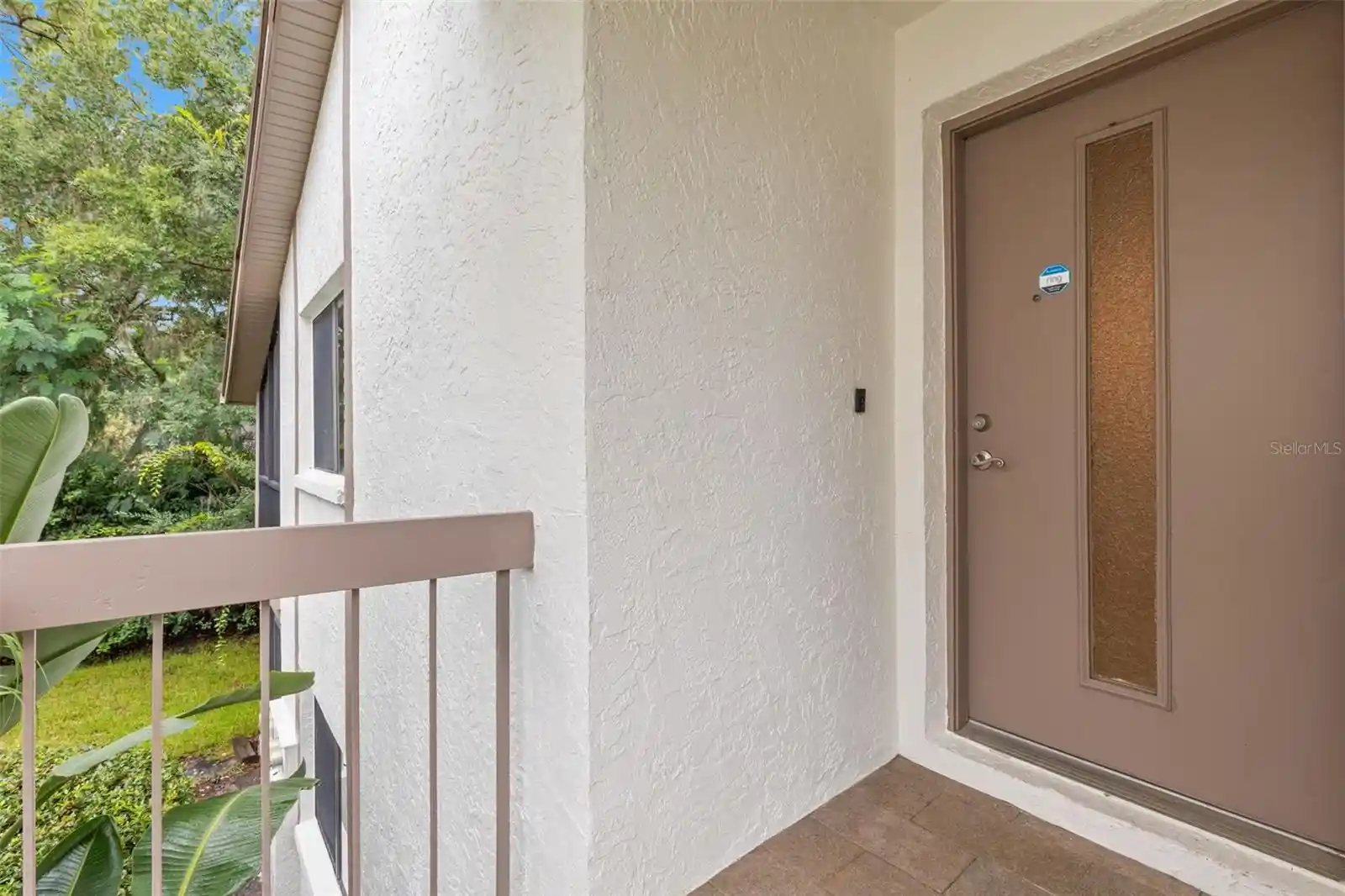Listing Photo 2 - Condo for sale in 631 Fairmont Ave located at 631 Fairmont Ave, Safety Harbor, FL 34695 - Unit 631 Fairmont Ave
