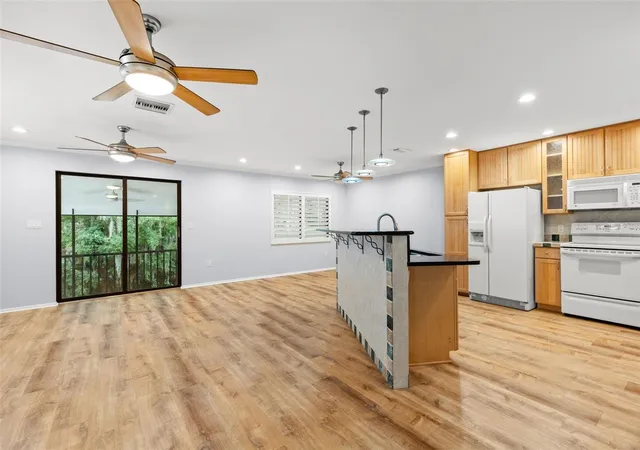 Photo 2 of Condo for sale at 631 Fairmont Ave #C, Safety Harbor, FL 34695 | MLS# TB8543750 | Listing updated on 2026-10-23