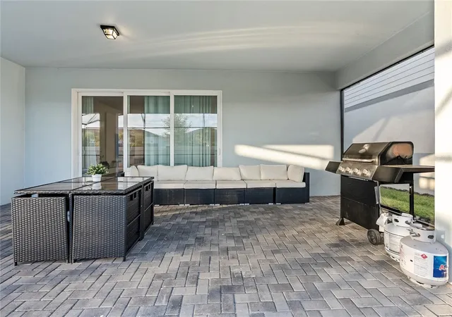 Photo 4 of Single family home for sale at 16208 Saint Martin St, Clermont, FL 34714 | MLS# O6437652 | Listing updated on 2026-09-01