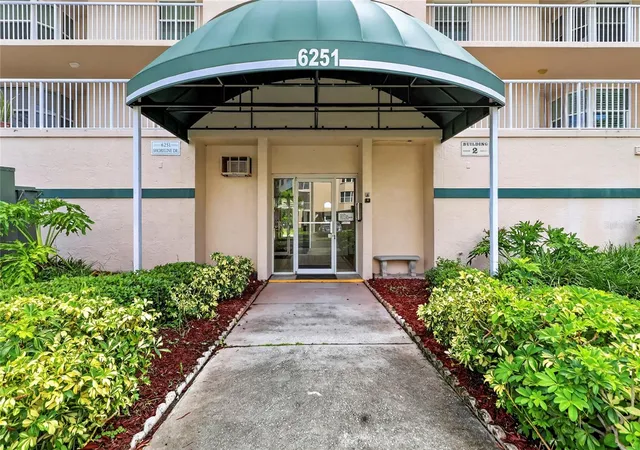 Photo 2 of Condo for sale at 6251 Shoreline Dr #2301, Saint Petersburg, FL 33708 | MLS# TB8543761 | Listing updated on 2026-09-12