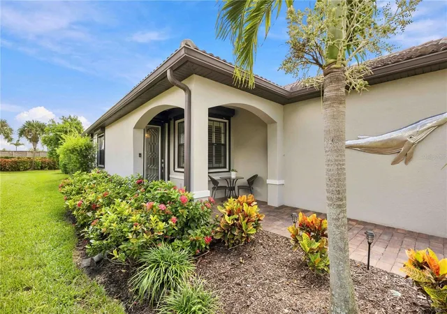 Photo 3 of Single family home for sale at 12855 Oriago St, Venice, FL 34293 | MLS# N6145546 | Listing updated on 2026-09-26
