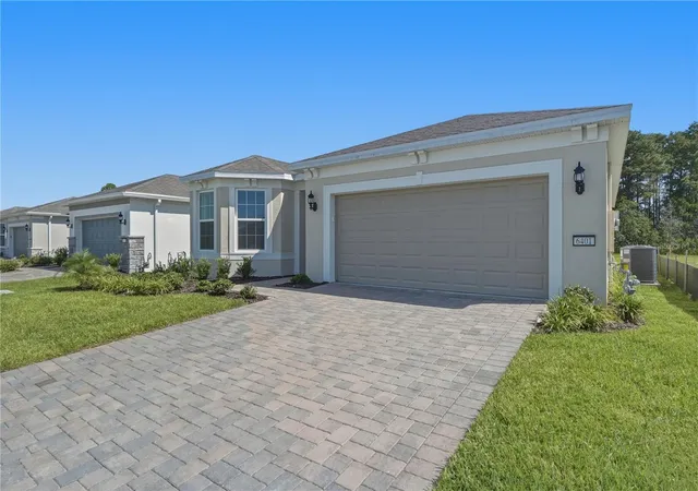 Photo 2 of Single family home for sale at 6401 White Willow Ct, St Cloud, FL 34771 | MLS# O6437657 | Listing updated on 2026-08-30