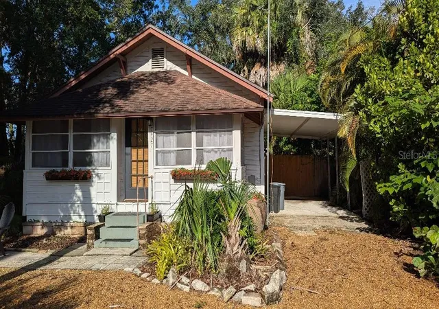 Photo 2 of Single family home for sale at 7427 Chapel Ave, New Port Richey, FL 34652 | MLS# TB8543765 | Listing updated on 2026-10-01