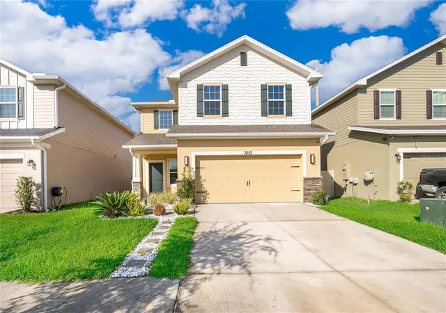 Photo 2 of Single family home for sale at 3852 Sagefield Dr, Harmony, FL 34773 | MLS# S5156600 | Listing updated on 2026-08-30