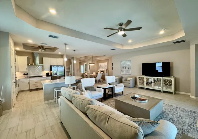 Photo 3 of Single family home for sale at 19140 Cherrystone Wy, Lakewood Ranch, FL 34211 | MLS# A4704486 | Listing updated on 2026-10-15
