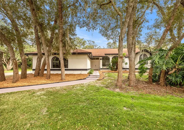 Photo 3 of Single family home for sale at 375 N Highview Ave, Hernando, FL 34442 | MLS# G5117168 | Listing updated on 2026-09-25