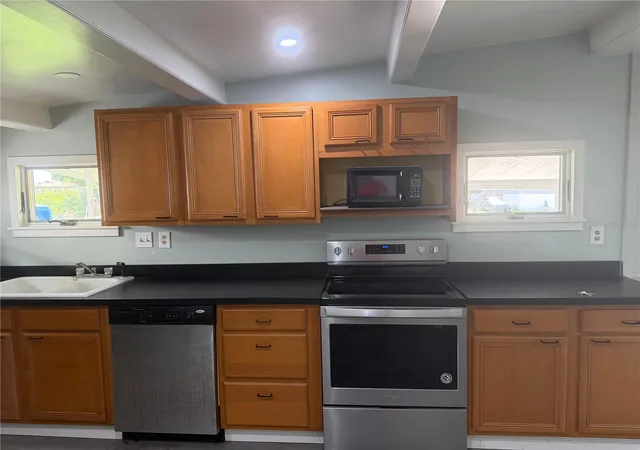 Photo 2 of Manufactured home for sale at 6967 Pompei Rd, Orlando, FL 32822 | MLS# S5156604 | Listing updated on 2026-09-13