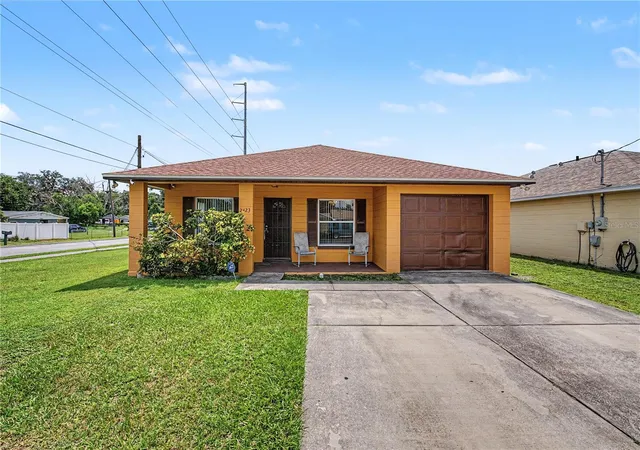 Photo 1 of Single family home for sale at 2423 E Okara Rd, Tampa, FL 33612 | MLS# TB8543787 | Listing updated on 2026-09-06