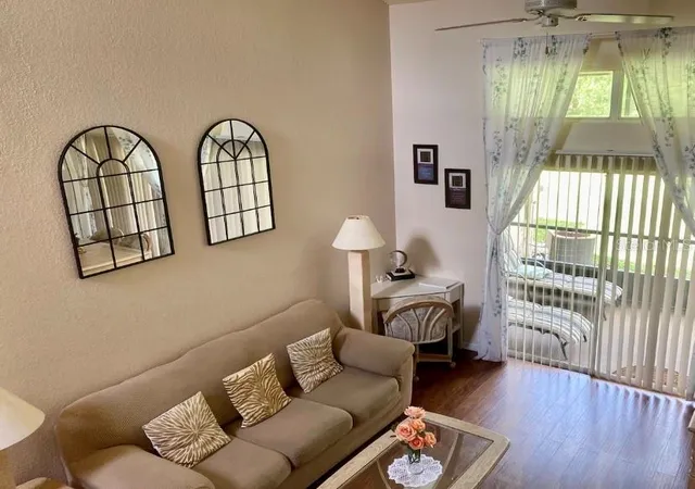 Photo 4 of Townhouse for sale at 3161 Tamarind Cir, Kissimmee, FL 34747 | MLS# O6437680 | Listing updated on 2026-08-30