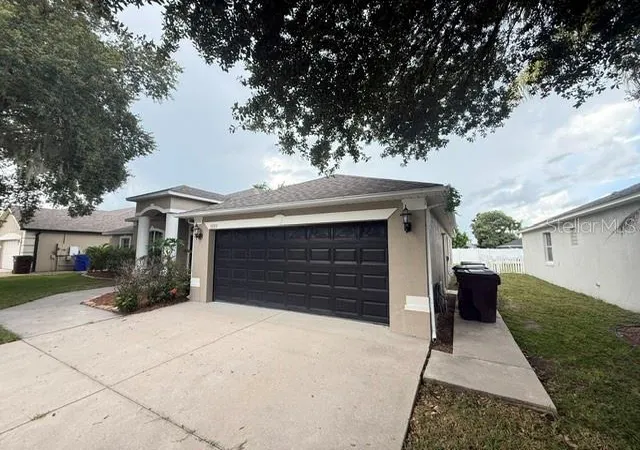 Photo 3 of Single family home for sale at 3335 Countryside View Dr, St Cloud, FL 34772 | MLS# O6437697 | Listing updated on 2026-08-30