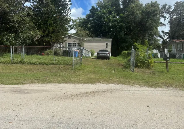 Photo 1 of Sale Pending at 216 W Empire Dr, Brandon, FL 33510 | MLS# TB8543807 | Listing updated on 2026-09-03
