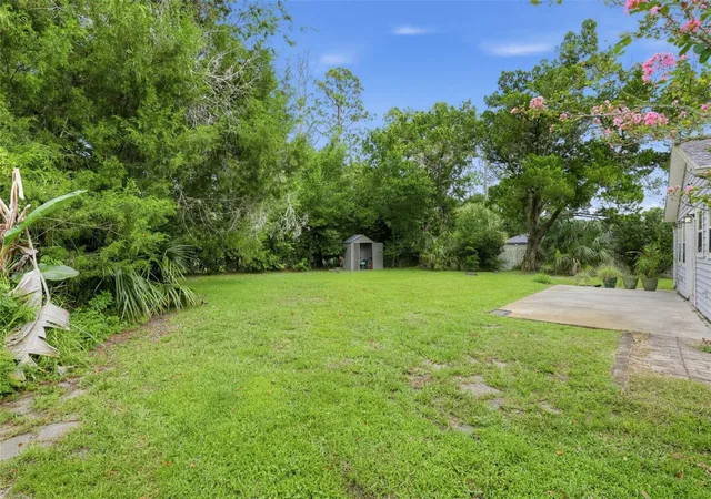 Photo 3 of Single family home for sale at 5 Banner Ln, Palm Coast, FL 32135 | MLS# FC321085 | Listing updated on 2026-10-28