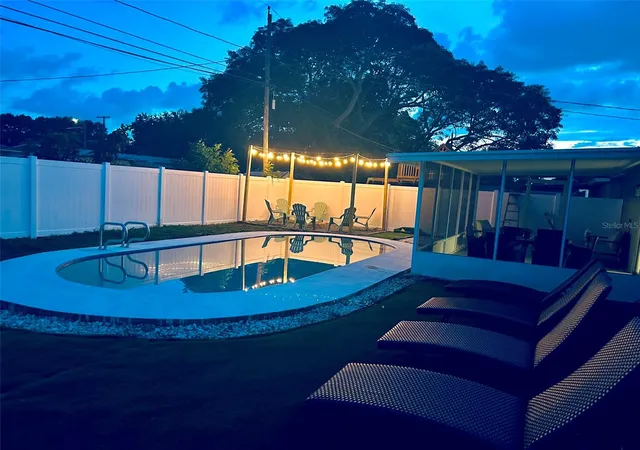 2nd image of 1443 Jeffords St, Clearwater, FL 33756 | MLS# TB8543814