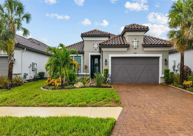 Photo 1 of Single family home for sale at 4532 Crestpoint Way, Palmetto, FL 34221 | MLS# A4704501 | Listing updated on 2026-09-15