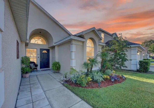 Photo 2 of Single family home for sale at 437 Randon Ter, Lake Mary, FL 32746 | MLS# A4704503 | Listing updated on 2026-09-06