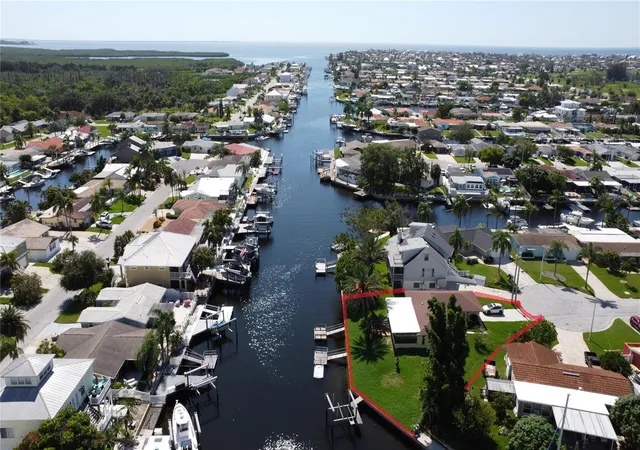 Photo 1 of Single family home for sale at 4850 Bonito Dr, New Port Richey, FL 34652 | MLS# TB8543820 | Listing updated on 2026-08-31