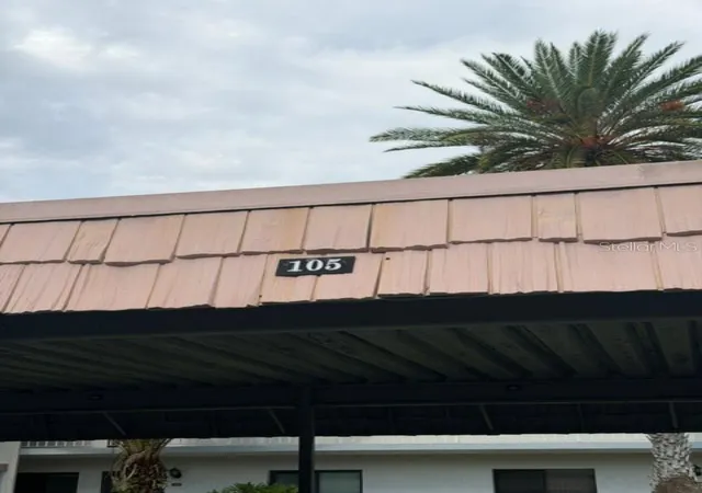 Photo 3 of Condo for sale at 105 Lakeview Wy #105, Oldsmar, FL 34677 | MLS# TB8543823 | Listing updated on 2026-09-26