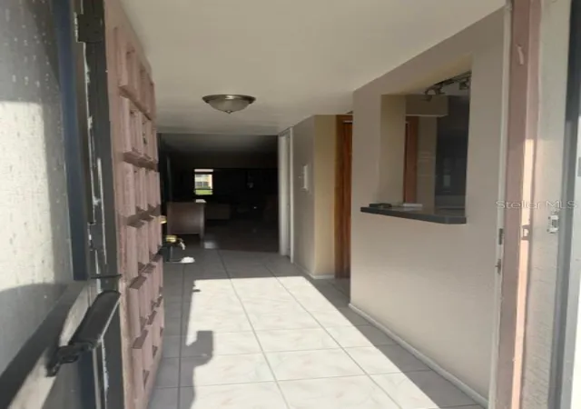 Listing Photo 4 - Condo for sale in building located at 105 Lakeview Wy, Oldsmar, FL 34677 - Unit #105