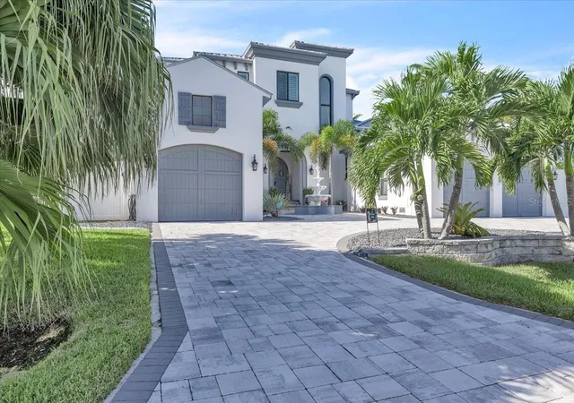 Photo 3 of Single family home for sale at 1918 Se 40th Street, Cape Coral, FL 33904 | MLS# A4704514 | Listing updated on 2026-10-06