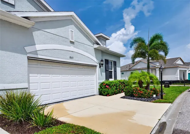 Photo 3 of House for sale at 1867 Nottingham Trl, Punta Gorda, FL 33980 | MLS# C7530140 | Listing updated on 2026-10-29
