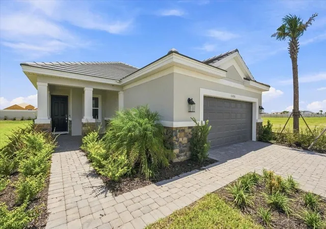 Photo 1 of Single family home for sale at 13836 Fletcher Dr, PALMETTO, FL 34221 | MLS# TB8543851 | Listing updated on 2026-10-09