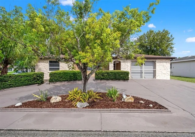 Photo 2 of Single family home for sale at 9926 Lakeside Ln, Port Richey, FL 34668 | MLS# W7889048 | Listing updated on 2026-09-06