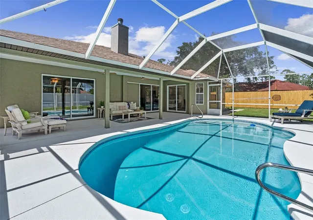 Photo 2 of Single family home for sale at 173 Bayside Dr, Palm Coast, FL 32137 | MLS# FC321090 | Listing updated on 2026-10-28