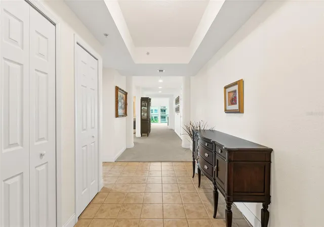Photo 4 of Condo for sale at 2 Oceans W Blvd #406, Daytona Beach, FL 32118 | MLS# V4951012 | Listing updated on 2026-10-04