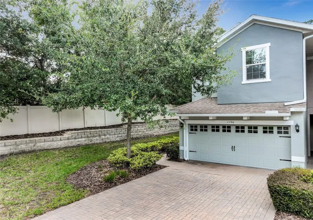 Photo 1 of Townhouse for sale at 1196 E 10th Street, Apopka, FL 32703 | MLS# O6437738 | Listing updated on 2026-10-04