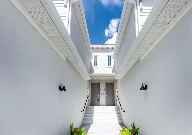 Photo 3 of Condo for sale at 12660 Radiance Ct #201, Venice, FL 34293 | MLS# D6148620 | Listing updated on 2026-09-14