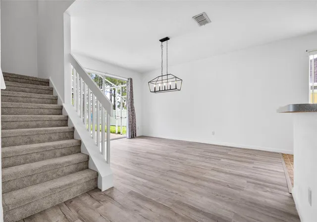 Photo 4 of Single family home for sale at 238 N Hampton Dr, Davenport, FL 33897 | MLS# S5156628 | Listing updated on 2026-09-17