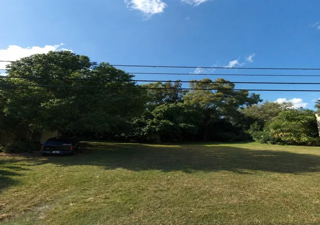 Photo 1 of Land for sale at 10 Freshwater Dr, Palm Harbor, FL 34684 | MLS# O6437744 | Listing updated on 2026-10-01