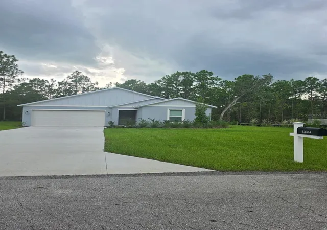 Photo 2 of Single family home for sale at 13054 Sw 88th Ct, Ocala, FL 34473 | MLS# OM731384 | Listing updated on 2026-08-31