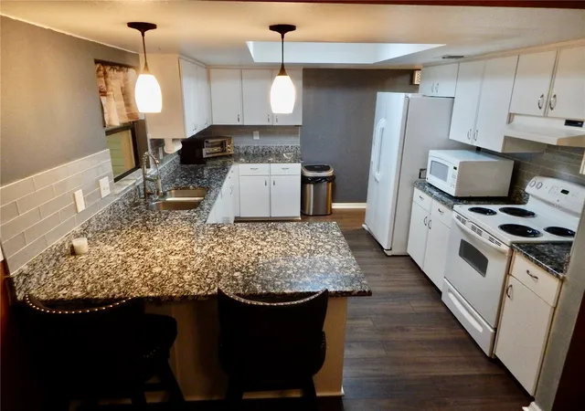 Photo 1 of Single family home for sale at 7353 Applegate Dr, Zephyrhills, FL 33540 | MLS# TB8543916 | Listing updated on 2026-09-20