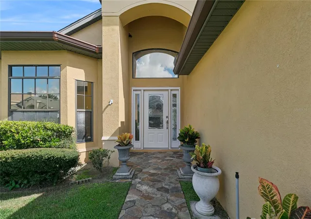 Photo 2 of Single family home for sale at 509 Hardwood Cir, Orlando, FL 32828 | MLS# V4951017 | Listing updated on 2026-10-08